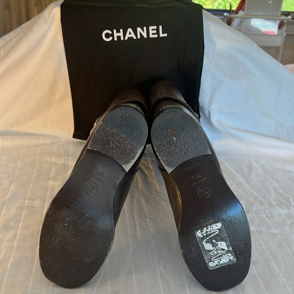 Chanel brown leather boots, sz 36.5 - Picture 9 of 11